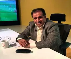 کارشناسان داوری بین دو نیمه مسابقات فوتبال کارشناسی نکنند بهتر است؟