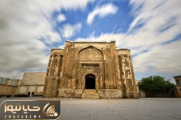 گنبد علویان