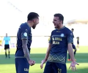 چشمک ستاره لیگ برتر به استقلال؛ شاه ماهی آبی پوش می شود؟!