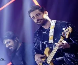 آواز مشهورا؛ محمدرضا گلزار تو کنسرتش از همه چهره های معروف رونمایی کرد و جیغ تماشاگرا