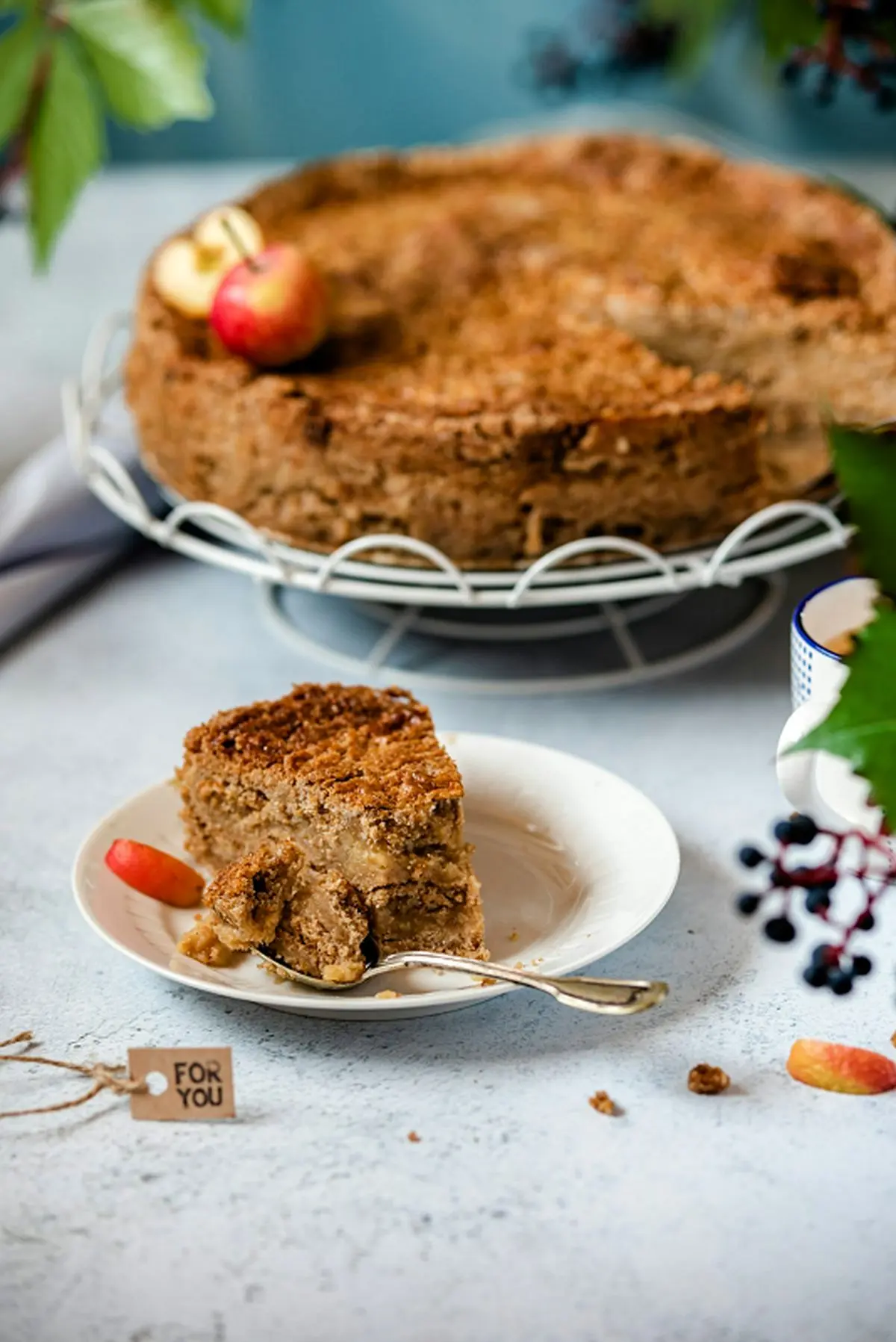 کیک سیب و گردو