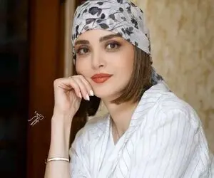 (عکس) استایل متفاوت بهنوش طباطبایی با تم زنبور عسل