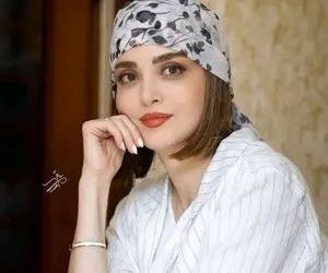 (عکس) استایل متفاوت بهنوش طباطبایی با تم زنبور عسل