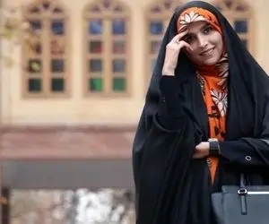 پوشش متفاوت خانم مجری در ایتالیا