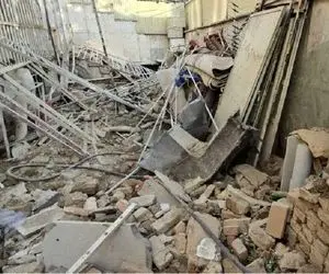 جزئیات آوار شدن یک ساختمان قدیمی در خیابان جمهوری