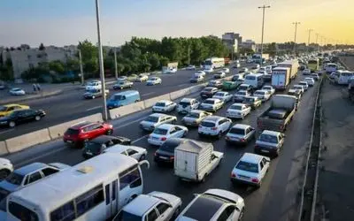ترافیک سنگین درآزادراه قزوین - کرج