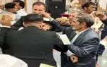 آواز محلی؛ داداش دوماد انقد قشنگ آذری رقصید کل فامیل خودشون و عروس شاباش بارونش کردن آواز محلی؛ داداش دوماد انقد قشنگ آذری رقصید کل فامیل خودشون و عروس شاباش بارونش کردن