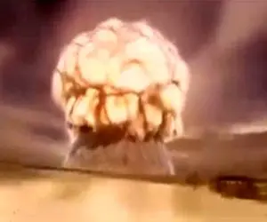 ادوات معاند؛ صحنه ای که اگر نزدیک انفجار اتمی باشی اون رو میبینی در حد قالب تهی کردنه