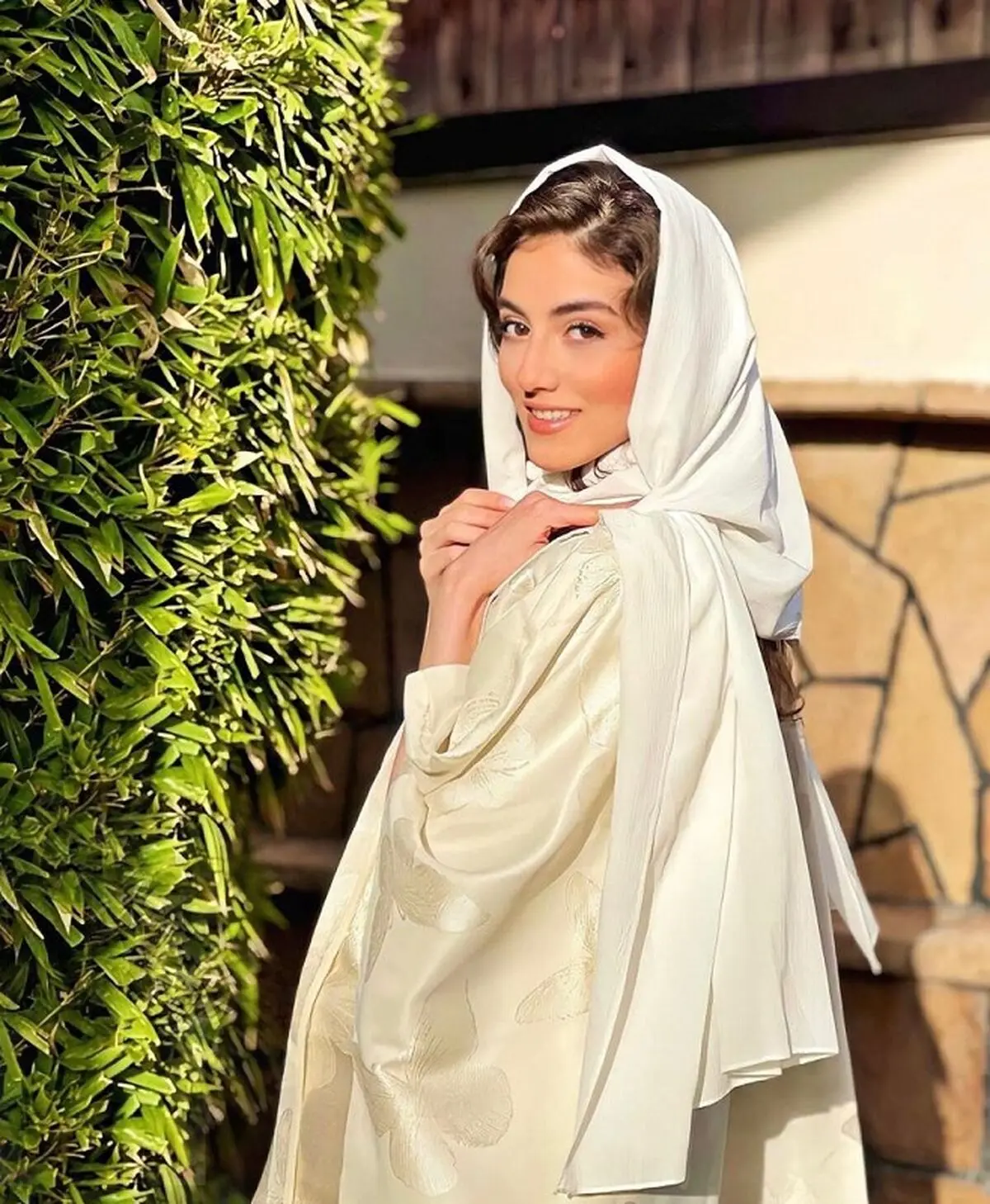 پردیس پور عابدینی