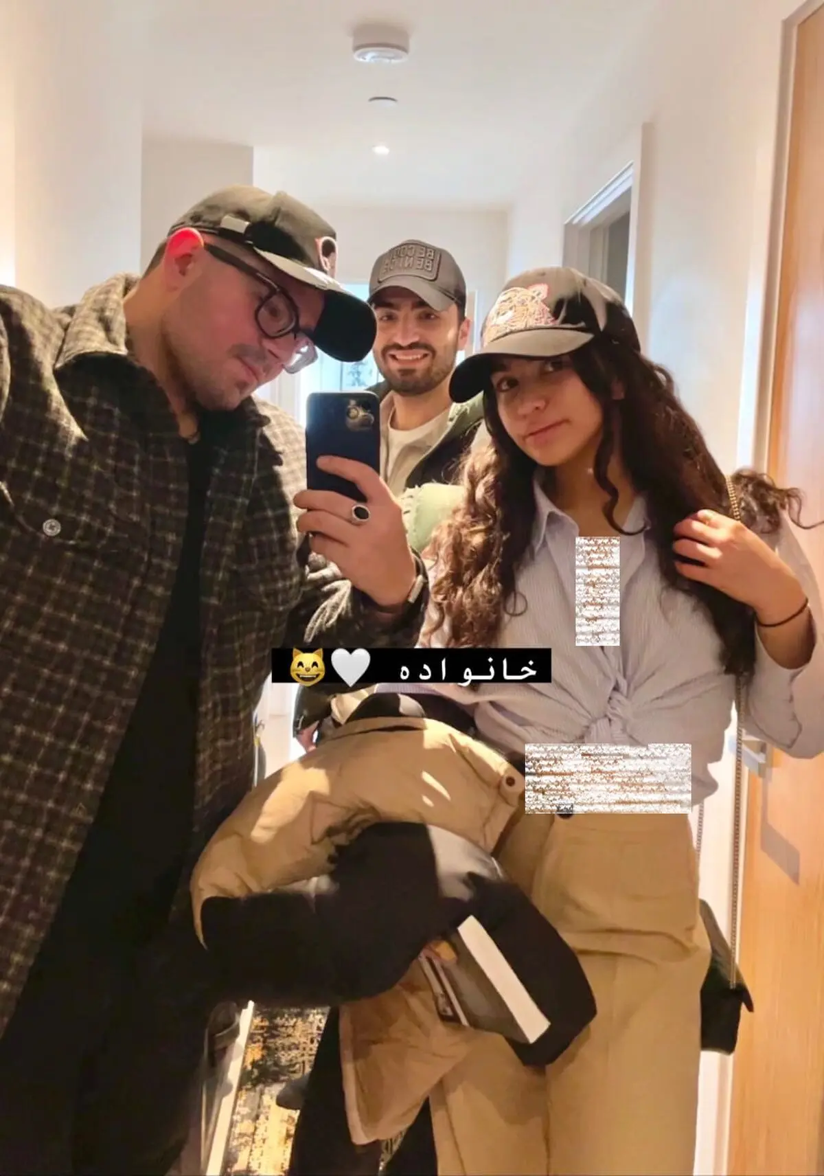 Untitled (3)