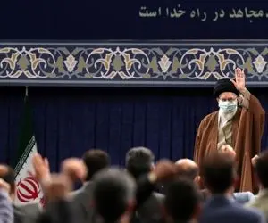 رهبر انقلاب: دولت کارهای اقتصادی مهمی در پیش دارد؛ کمک کنند