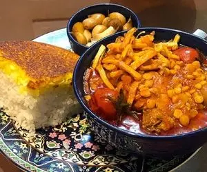 آشپزی حرفه ای؛ طرز تهیه قیمه آلو با مرغ اینو یه بار بخوری دیگه قیمه با گوشت نمیخوری