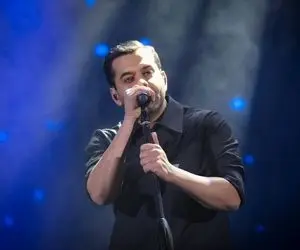 آواز ماندگار؛ وقتی رضا بهرام آهنگ از عشق بگو رو خوند انگار توی سالن بمب ترکوندن