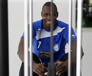 آخرین اخبار نقل و انتقالات پرسپولیس؛ سرخ ها مهاجم ندارد و شیخ تیم!