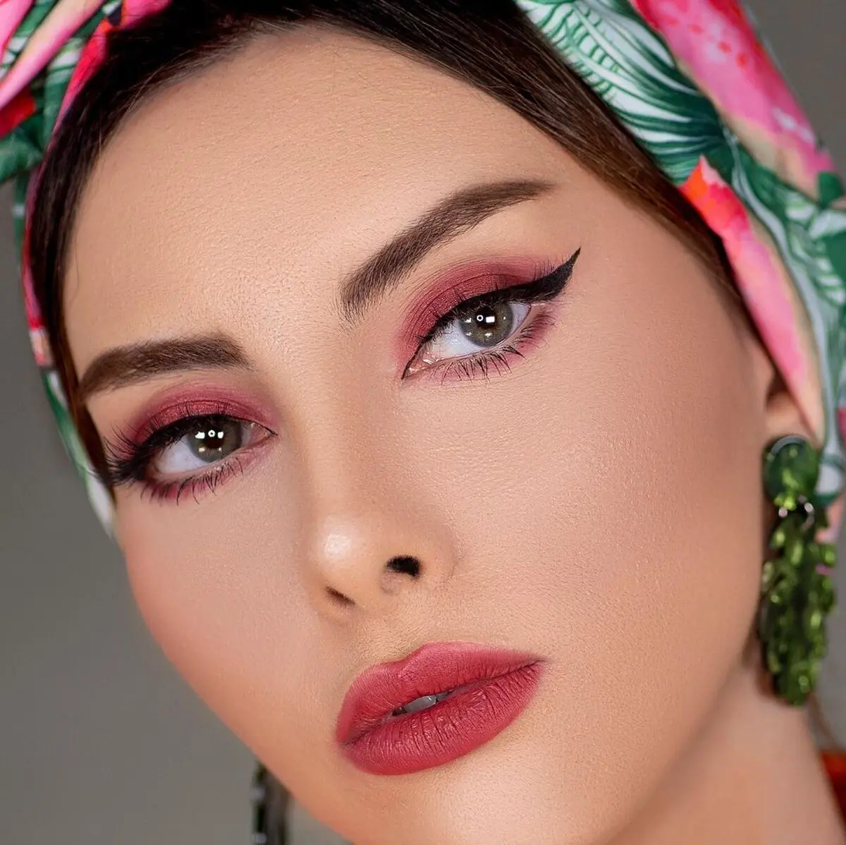 هفت قانون مهم واسه رُژ زدن