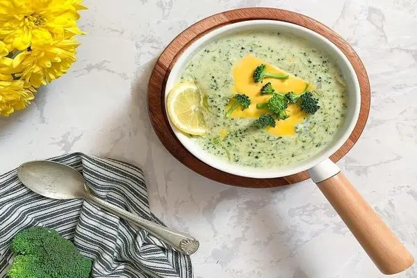 broccoli and cheddar soup recipe
