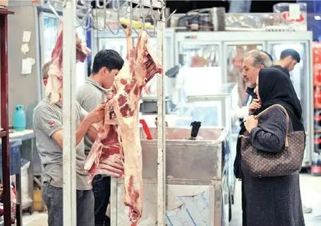 قیمت گوشت قرمز بازار | گوساله گران تر است یا گوسفندی؟ + جدول