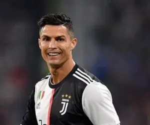 کوچ رونالدو از یووه استارت خورد