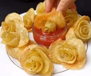 ایده های خلاقانه؛ سیب زمینی سرخ شده مدل گل رز با اینا جلو فامیل شوهر آبروداری کن