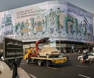 آماری هولناک از کاهش ارزش ریال در برابر دلار طی 100 سال اخیر