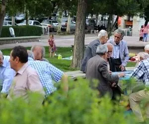 گلایه بازنشستگان تامین اجتماعی از عدم واریز تفاوت افزایش مستمری فرودین 