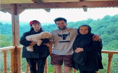 آواز احساسی/ای الهه ناز رضا بهرام اشک مردم رو درآورد از بس که با تمام وجود خوند