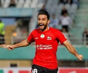 (عکس) تشکر ویژه باشگاه تراکتور از یک پرسپولیسی