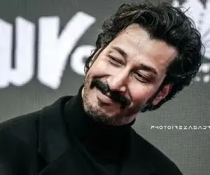 آواز شاد؛ از خوبی بهرام افشاری همین قد که پیش خارجیا خوند فکشونو باید از زمین جمع کرد