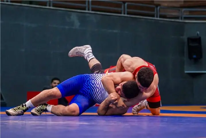 استقلال قهرمان لیگ برتر کشتی فرنگی شد