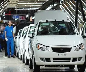 قیمت خودرو امروز دوشنبه ۷ مهر ۱۴۰۴ / تب بازار فروکش کرد اما گرانی ادامه دارد