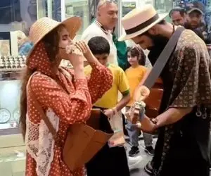 مطربی خیابانی؛ دختر ساده پوش شمالی چه ملکوتی داره ساز زدنش