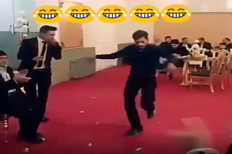 آواز شاد؛ پسره اومد پیش اسطوره ی رقص عرض اندام کنه ضایع شد