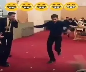 آواز شاد؛ پسره اومد پیش اسطوره ی رقص عرض اندام کنه ضایع شد