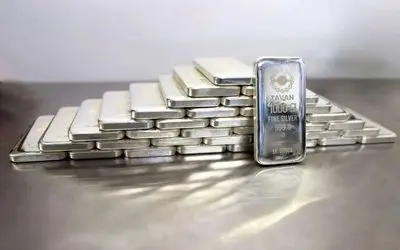 قیمت نقره امروز شنبه ۴ مرداد ۱۴۰۴؛ قیمت نقره ۲۶۰۰ تومان ارزان شد