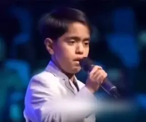 آواز همایونی؛ یه ذره بچه تو مسابقه نبسته ام به کس دل رو عین همایون شجریان خوند