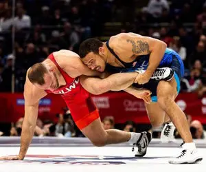 با کشتی گیری که دیوید تیلور را نابود کرد آشنا شوید!