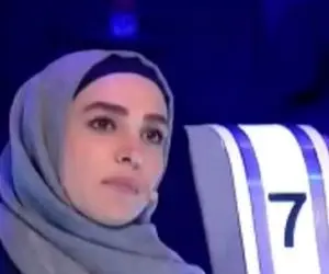 آواز احساسی؛ مهران مدیری سوگل طهماسبی رو وادر میکنه آهنگ لری ایمان کریوند رو بخونه