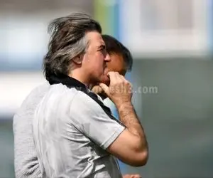 نامه سرمربی استقلال علیه انتقال جنجالی