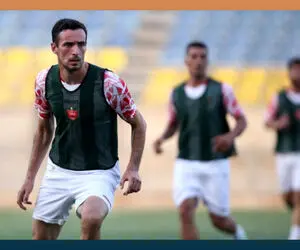 یحیی زوج خط دفاعی پرسپولیس را انتخاب کرده است؟!