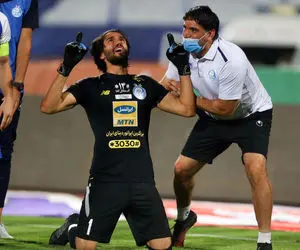 مجیدی به حسینی: مواظب خودت باش امشب نباید مصدوم شوی