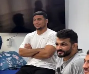 آواز اصیل؛ مهدی کارگر تو خونه شخصیش برای حسن یزدانی با جون و دل میخونه