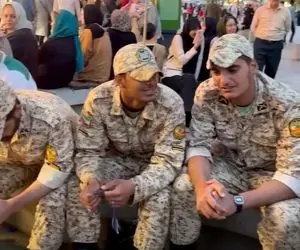 آواز اصیل؛ سربازای غیور کورد نشستن چنی تو نازی میخونن دلخراش