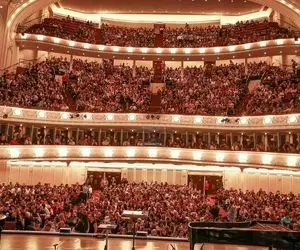 آواز همایونی؛ شجریان و انوشیروان روحانی تو مونترال یادگار عمر خوندن همه عشق کردن