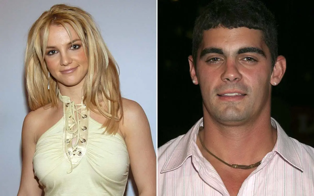 rs-13959-20140103-britney-x1800-1388775766