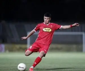 خداحافظی تمیروف از پرسپولیس؛ مهاجم ازبک راهی استقلال می شود؟