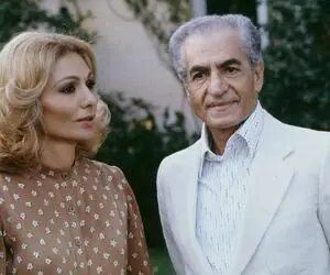 سفر به ایام قدیم سال 1349؛ سفر محمدرضا پهلوی و فرح به ایتالیا برای دیدن رم