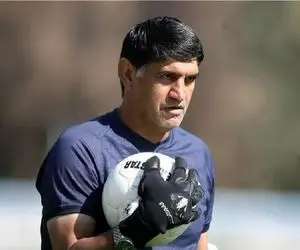 بهزاد غلامپور روی نیمکت استقلال جای نمیگیرد!