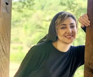 استایل جذاب ویدا جوان بر لب آب!