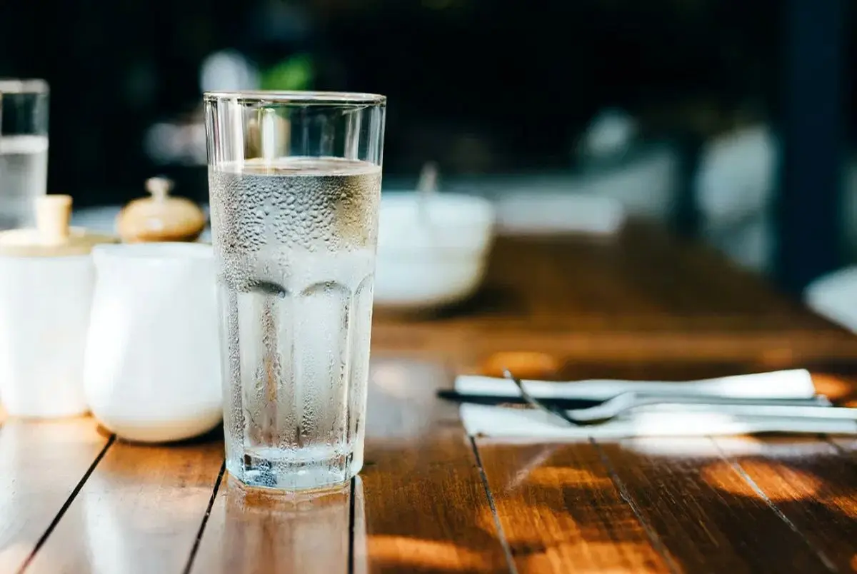 7 Science-Based Health Benefits of Drinking Enough Water