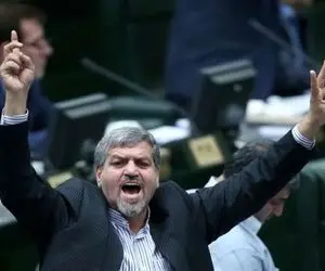 حمله تند کواکبیان روی آنتن تلویزیون به مجری حاشیه ساز صدا و سیما